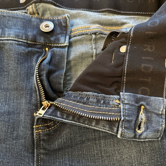 Torrid Bombshell Premium Stretch High-Rise Short Women’s Size 14 Slim Fit Dark - Picture 7 of 12